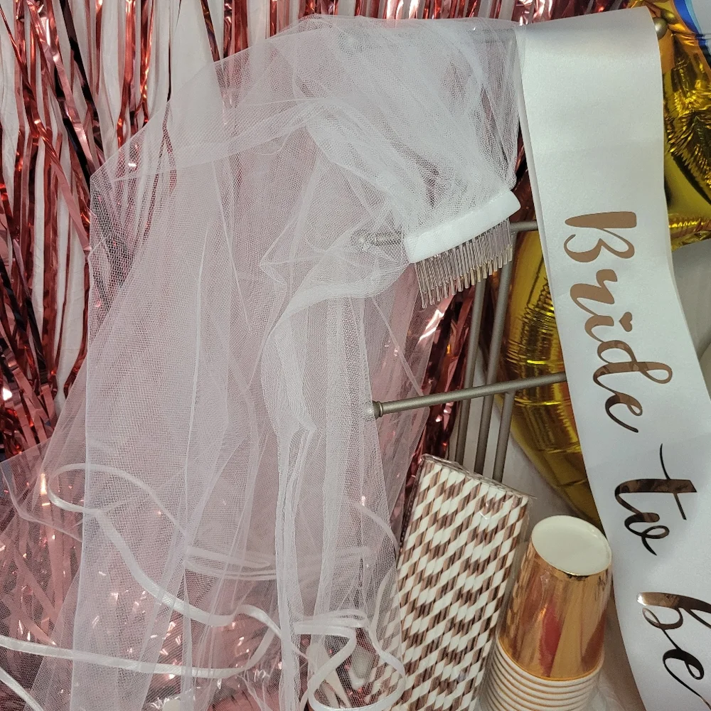 Bachelorette party box - Picture 3 of 7